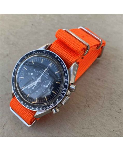 omega 20mm nato strap.